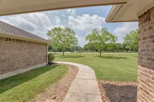 6105 Del Bello Blvd, Manvel, TX 77578 - Photo 5