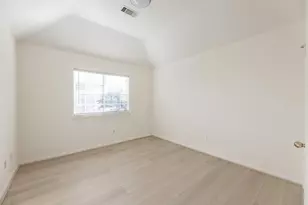 2515 Falcon Ridge St, Pearland, TX 77584 - Photo 27