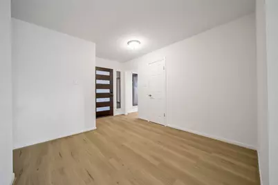 813 E Green Belt Drive, Sugar Land, TX 77498 - Photo 3
