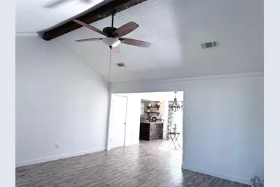 205 Montclaire Drive, West Columbia, TX 77486 - Photo 7