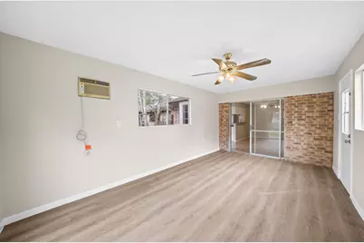 304 Cypress Street, Alvin, TX 77511 - Photo 11