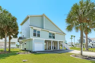 13827 Pirates Beach Blvd, Galveston, TX 77554 - Photo 7