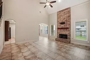 536 Stephen F Austin Dr, Conroe, TX 77302 - Photo 7