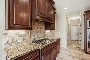 536 Stephen F Austin Dr, Conroe, TX 77302 - Photo 13