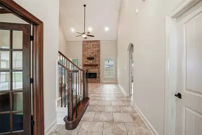 536 Stephen F Austin Drive, Conroe, TX 77302 - Photo 5