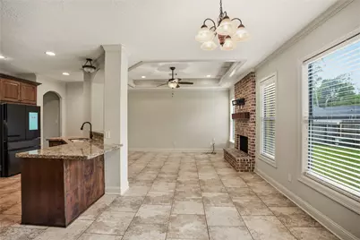 536 Stephen F Austin Drive, Conroe, TX 77302 - Photo 9