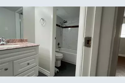 6701 Sands Point Drive #33, Houston, TX 77074 - Photo 7