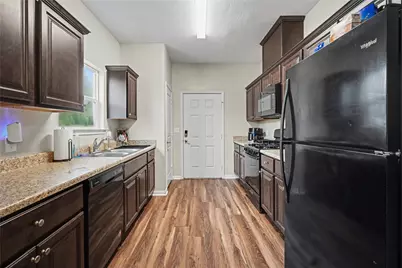 106 N Bayou Drive, Hitchcock, TX 77563 - Photo 5