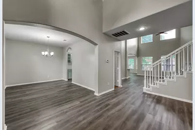 4 Logan Creek Lane, Conroe, TX 77304 - Photo 7