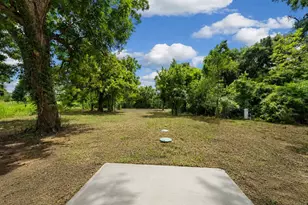2109 County Rd 353, Brazoria, TX 77422 - Photo 41