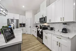 5330 Wenda St, Houston, TX 77033 - Photo 13