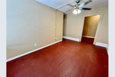 1814 Avenue M 1/2 #1, Galveston, TX 77550 - Photo 5