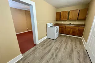 1814 Ave M 1/2, Galveston, TX 77550 - Photo 3