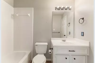 922 E Heights Hollow Lane, Houston, TX 77007 - Photo 5