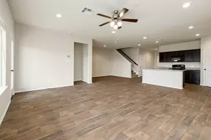 15422 Massey Forest Rd, Conroe, TX 77357 - Photo 5