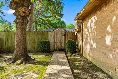 2718 Knollbrook Lane, Spring, TX 77373 - Photo 37