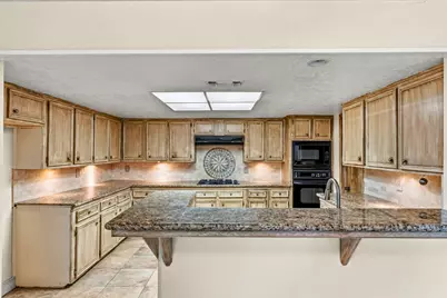 2718 Knollbrook Lane, Spring, TX 77373 - Photo 17