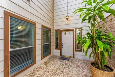 2718 Knollbrook Lane, Spring, TX 77373 - Photo 5