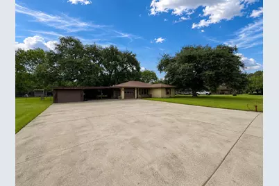 12711 Britt Road, Pearland, TX 77581 - Photo 3