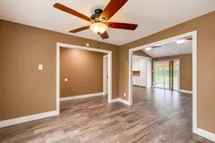 12711 Britt Rd, Pearland, TX 77581 - Photo 11