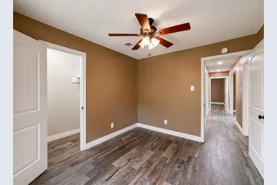 12711 Britt Road, Pearland, TX 77581 - Photo 17