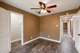 12711 Britt Rd, Pearland, TX 77581 - Photo 17