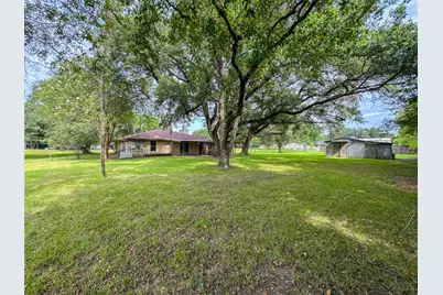 12711 Britt Road, Pearland, TX 77581 - Photo 29