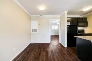 2006 W 43rd St, Houston, TX 77018 - Photo 3