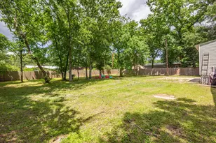 240 7th St, Trinity, TX 75862 - Photo 11