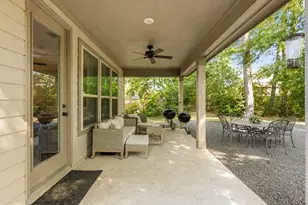 2035 Elkington Cir, Conroe, TX 77304 - Photo 27