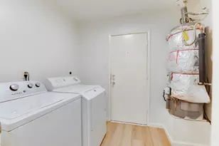 15914 Barbarossa Dr, Houston, TX 77083 - Photo 17