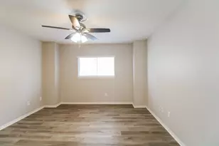 11823 Princess Garden Way, Houston, TX 77047 - Photo 13