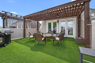 821 Lester St, Houston, TX 77007 - Photo 1