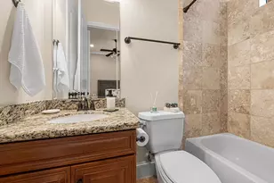 821 Lester St, Houston, TX 77007 - Photo 21