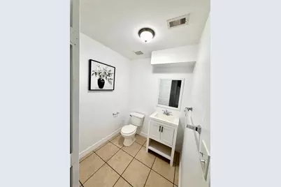 6634 Tuskegee St Street, Houston, TX 77091 - Photo 9