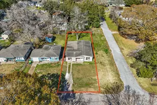 1002 Orange St, La Marque, TX 77568 - Photo 5