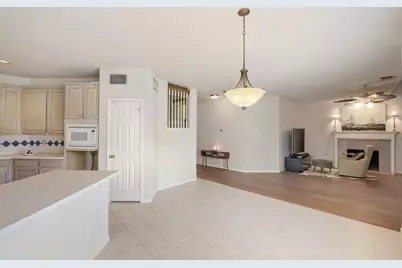 2513 La Rochelle Court, Seabrook, TX 77586 - Photo 7