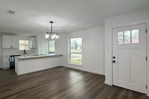 9806 Early Spring Dr, Houston, TX 77064 - Photo 3