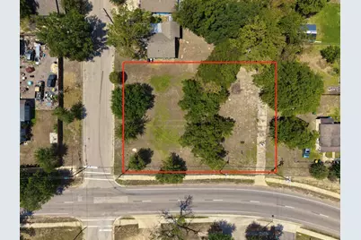 406 E Phillips Street, Conroe, TX 77301 - Photo 1