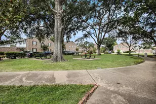 2059 Winrock Blvd, Houston, TX 77057 - Photo 23