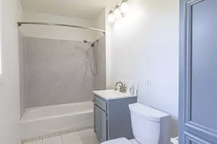 985 Co Rd 301, Shiner, TX 77984 - Photo 15