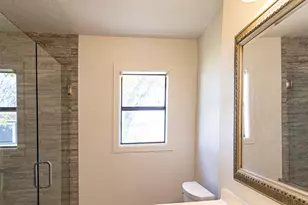 985 Co Rd 301, Shiner, TX 77984 - Photo 17