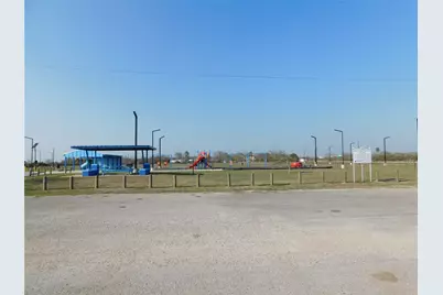 266 1st Street, Port Lavaca, TX 77979 - Photo 13