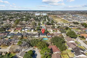 2319 Leading Edge Dr, Friendswood, TX 77546 - Photo 17