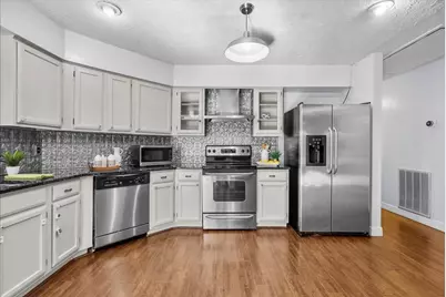 2319 Leading Edge Drive, Friendswood, TX 77546 - Photo 5