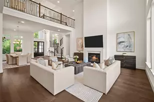 2215 MacArthur St, Houston, TX 77030 - Photo 11