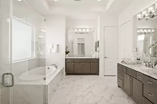 2215 MacArthur St, Houston, TX 77030 - Photo 15