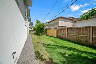 2215 MacArthur St, Houston, TX 77030 - Photo 19