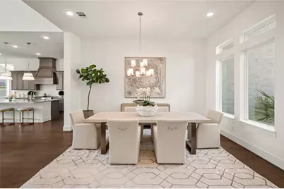 2215 Macarthur Street, Houston, TX 77030 - Photo 9