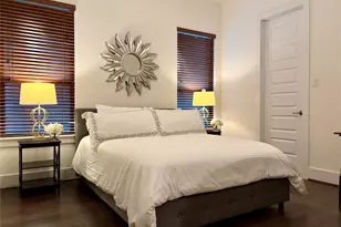2215 MacArthur St, Houston, TX 77030 - Photo 19